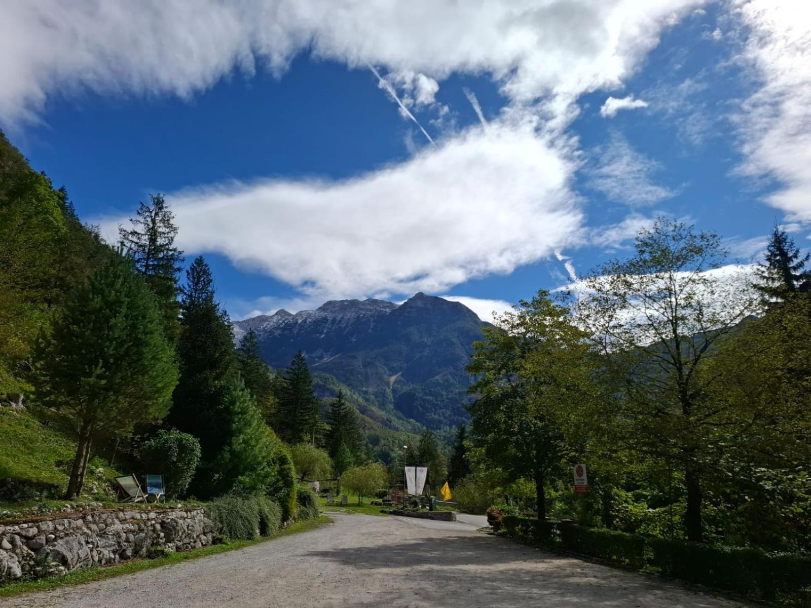 Gostisce Andrejc Hotell Soča Eksteriør bilde